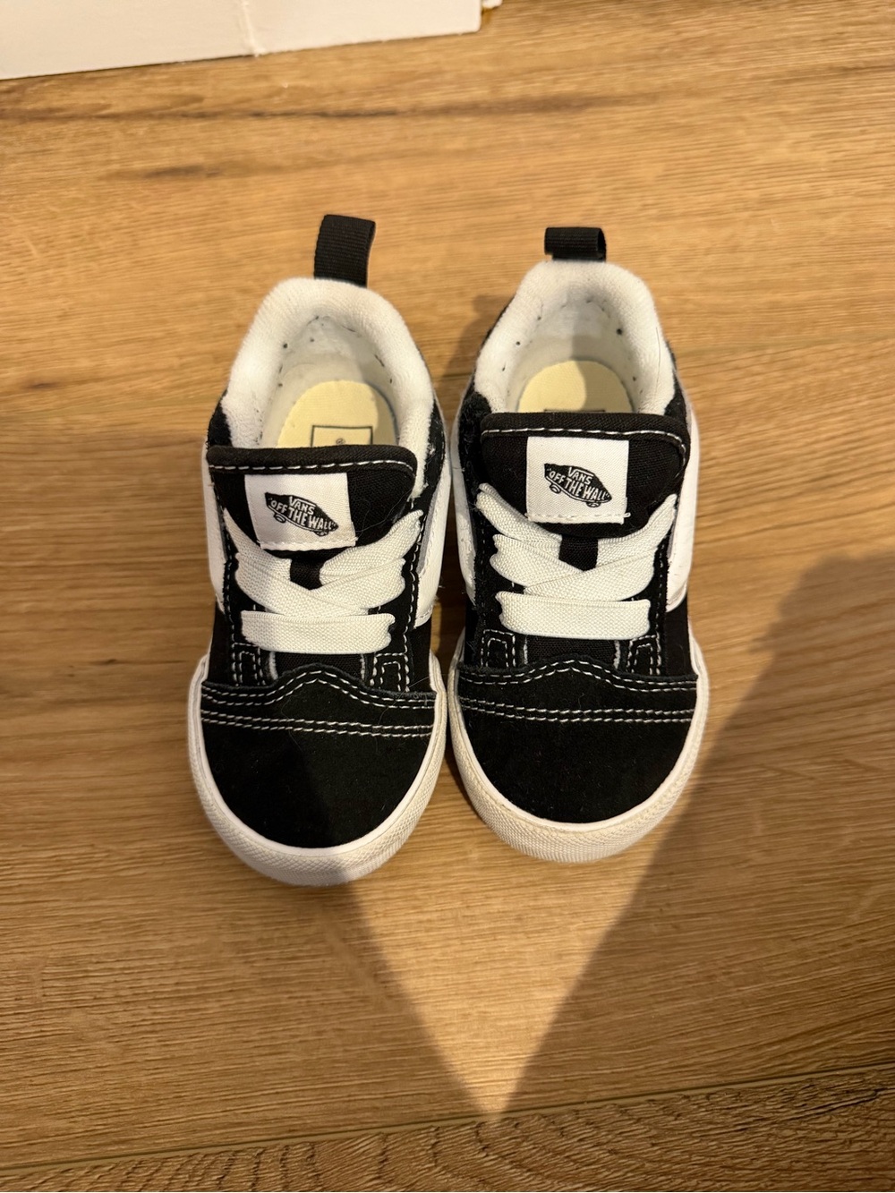 Vans Black and White knu skool Toddler Low-Top Skate Sneakers